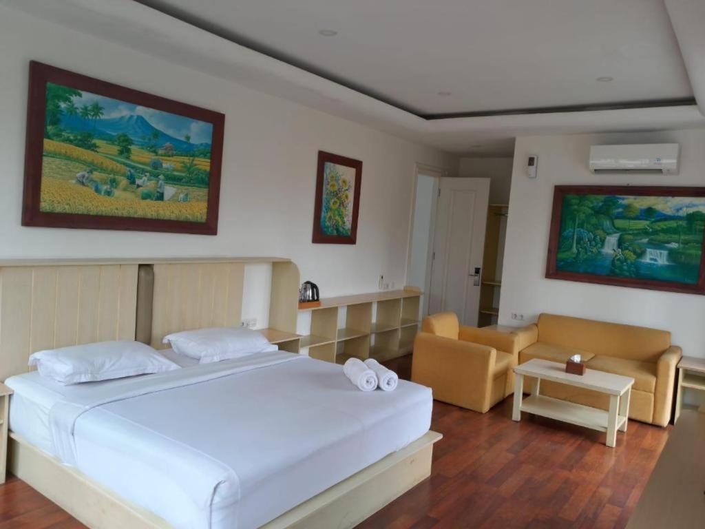 Jimmers Mountain Resort Puncak Exterior foto
