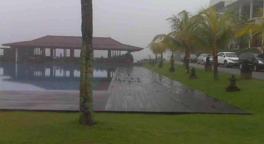 Jimmers Mountain Resort Puncak Exterior foto